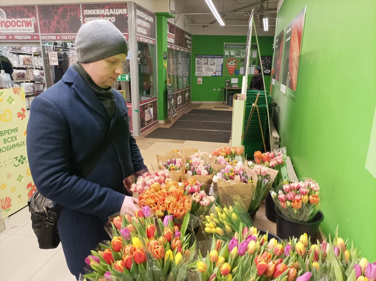 Флорист Альховская рассказала, какие цветы простоят дольше остальных