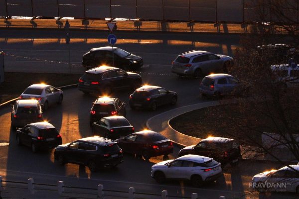 Нижний Новгород вновь встал в девятибалльные пробки
