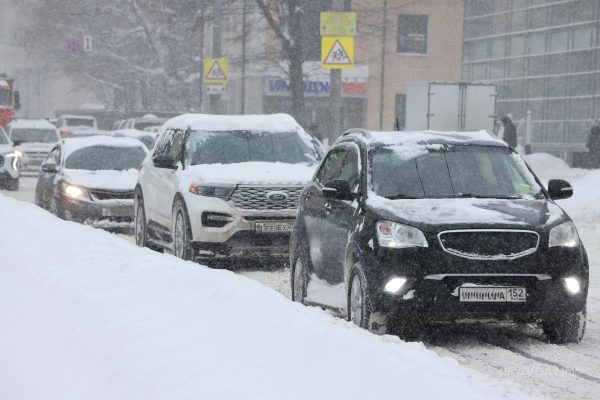 Девятибалльные пробки снова образовались на улицах Нижнего Новгорода