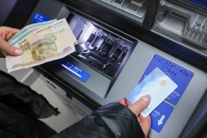 ВТБ: объем продаж кредитов наличными в России вырос на 64%
