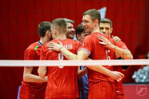 Вторую победу подряд одержали в суперлиге волейболисты «Горького»