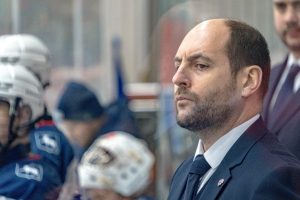 «Чайка» проиграла матч Молодёжной хоккейной лиги в Ханты-Мансийске