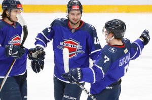 «Чайка» по буллитам одолела «Спутник» из Альметьевска