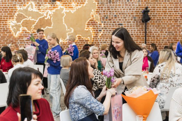 Нижегородские волонтеры Победы поздравили более 4000 женщин