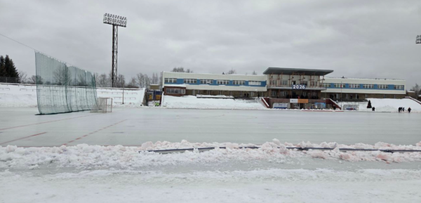 Матч «Старт» — «Кузбасс» сорван из-за неудовлетворительного состояния льда