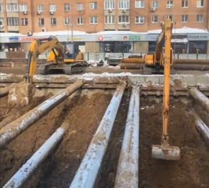 Половину котлована вырыли для строительства метро на улице Горького