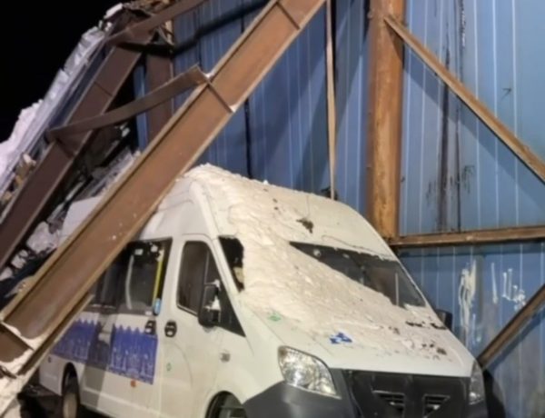Крыша автопредприятия в Воскресенском округе рухнула из-за&nbsp;снега
