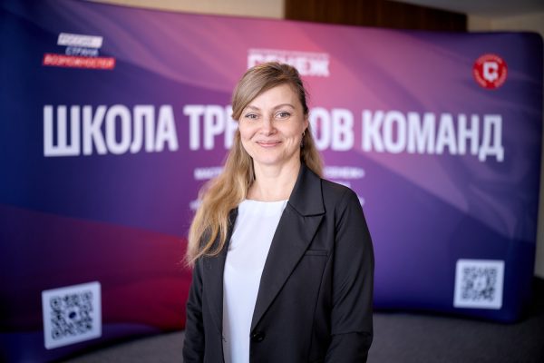 Две нижегородки участвуют в «Школе тренеров команд» «Сенеж»