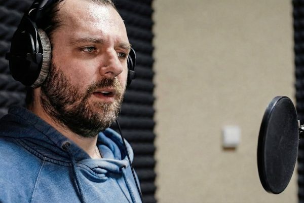 Антон Савенков: «Я после записи Шарика как будто два часа&nbsp;бегал»