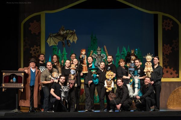 В Нижегородском театре кукол состоялась премьера спектакля «Волшебник Изумрудного города»