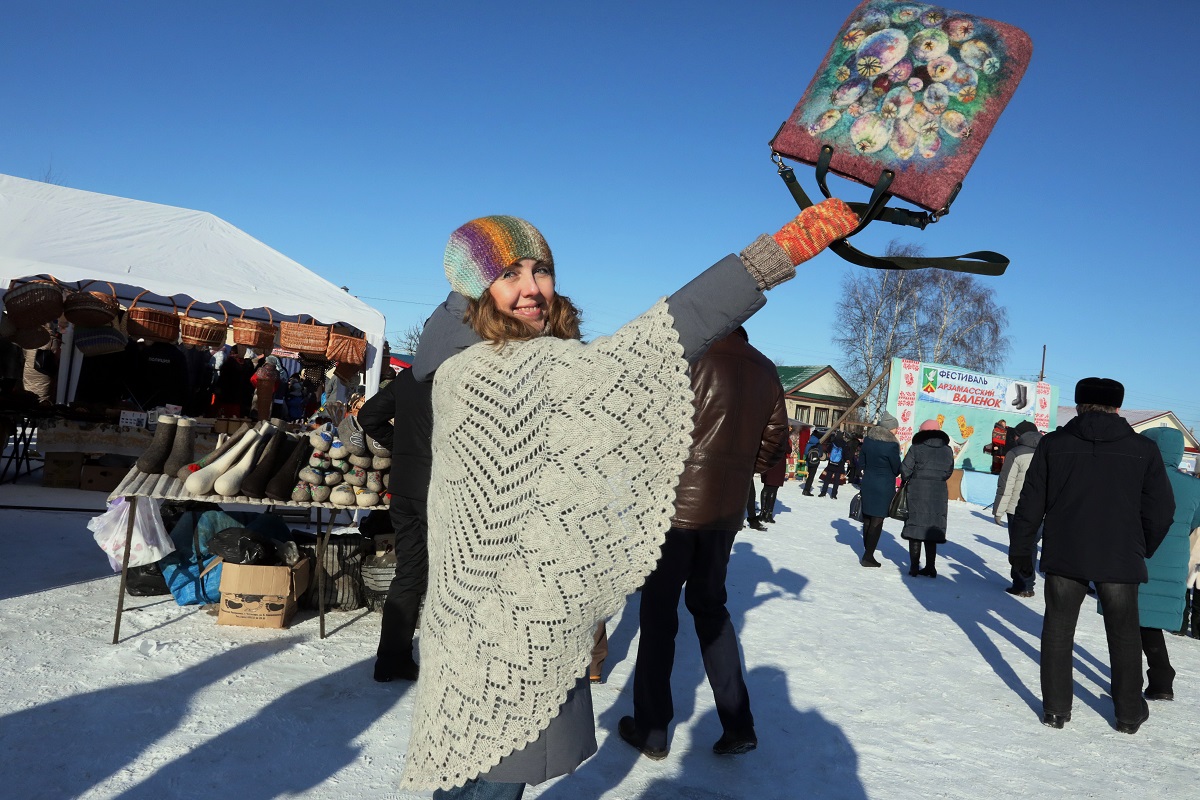 Многоразовые сумки и шоперы - хорошая замена пластиковым пакетам