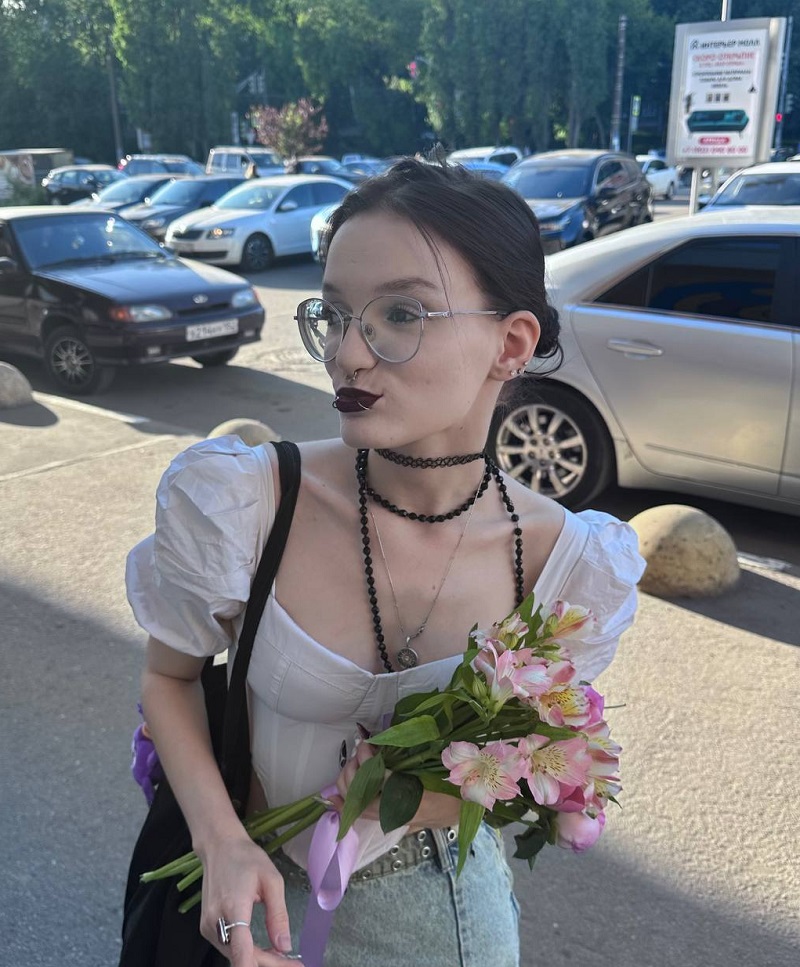 Евгения Евдокимова с удовольствием экспериментирует со своими образами