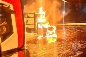 Автомобиль вспыхнул из-за неисправности в Кстовском районе