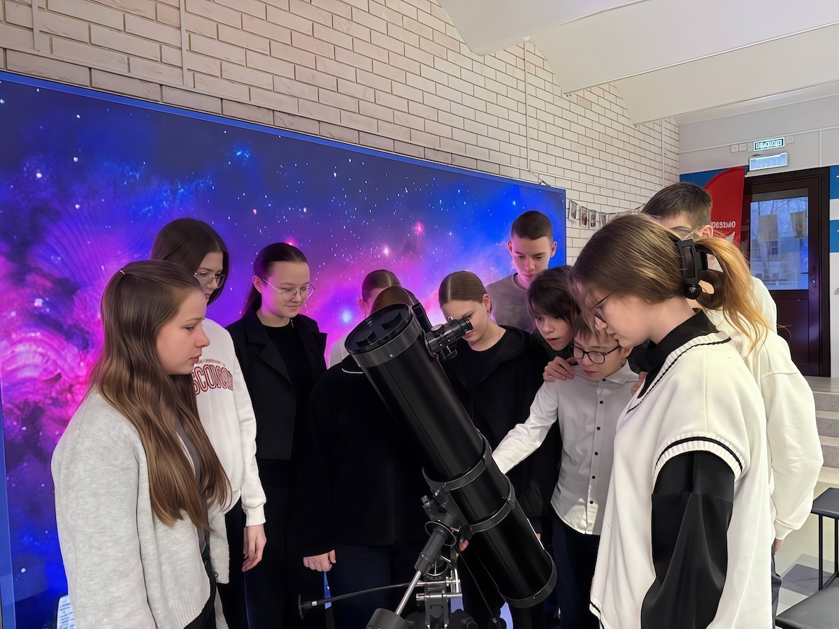 Клуб любителей космоса работает на базе молодежного центра «Вектор»
