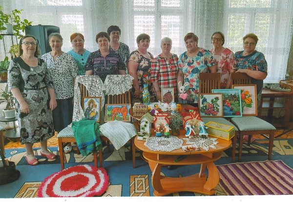 «Мы проводили много мероприятий»: библиотекарь из Ковернино и на пенсии продолжает объединять земляков