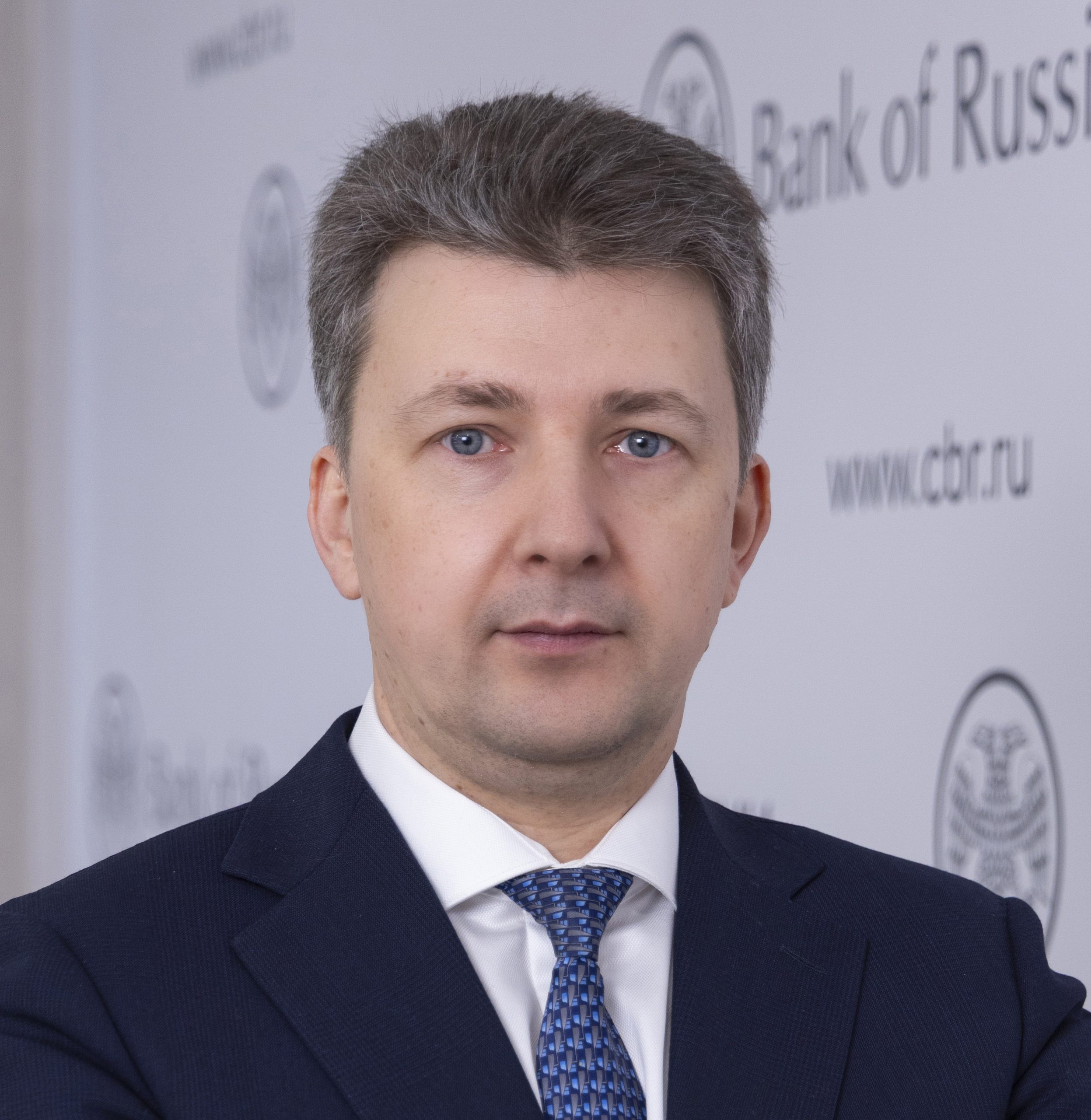 Андрей Попов