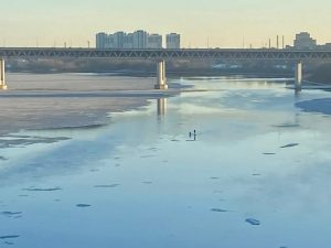 Двух сапбордистов на реке Оке перепутали с тонущими рыбаками