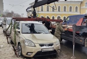 За три дня в Нижнем Новгороде эвакуировали 19 автомобилей