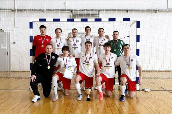 Сборная Мининского университета победила в соревнованиях по мини-футболу