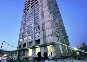 Уголовное дело возбудили из-за гибели рабочих, упавших с 27 этажа в шахту&nbsp;лифта