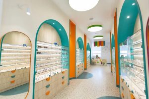 Максим Волков