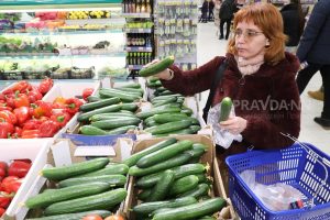 «Безвкусные огурцы по цене мяса»: что происходит с ценами на продукты и чего нижегородцам ждать дальше