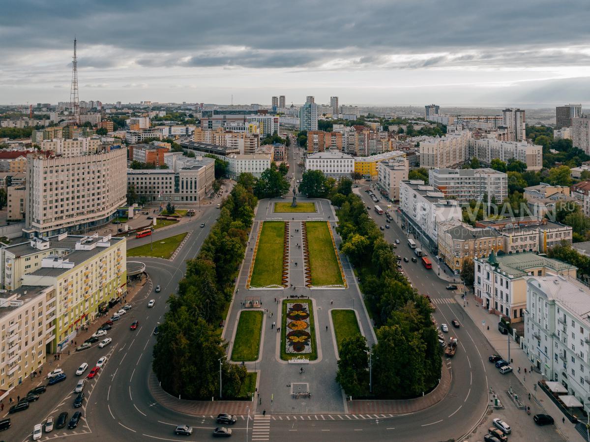 Мэрия будет судиться с подрядчиком, выполнявшим благоустройство сквера Горького