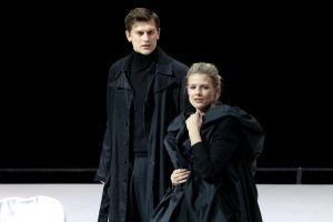 Спектакль «Каренина.Процесс». Театр Наций в ТЮЗе