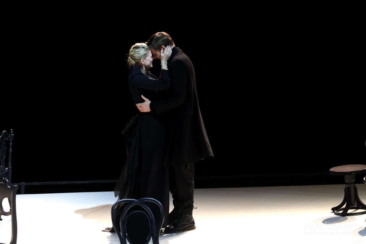 Спектакль «Каренина.Процесс». Театр Наций в ТЮЗе