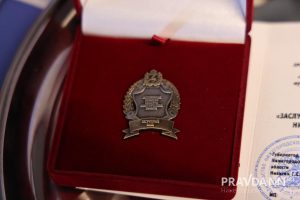 Александр Воложанин