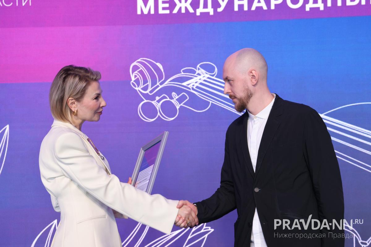 Александр Воложанин