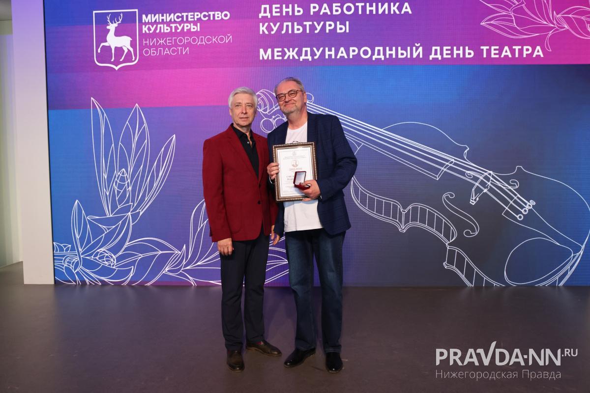 Александр Воложанин