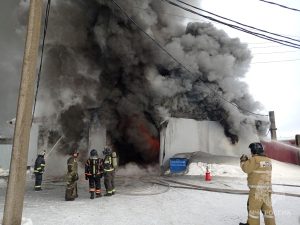 Производственный цех по изготовлению свечей загорелся в Балахнинском округе