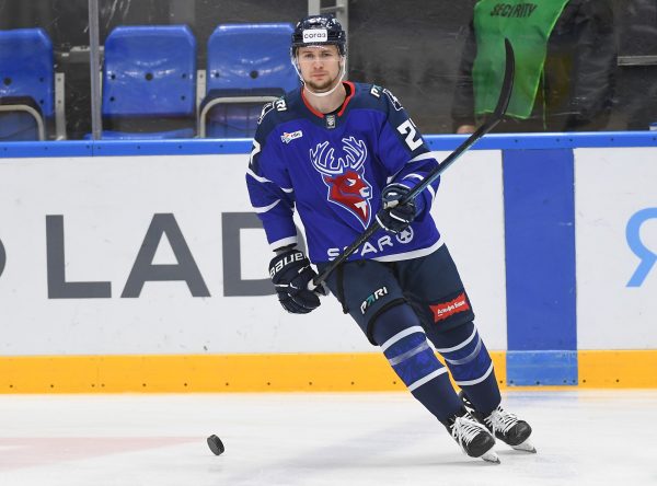 Хоккеисты «Торпедо» с трудом взяли верх над «Сочи»