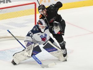 Нижегородская команда КХЛ уступила омской в «матче 13‑х номеров»