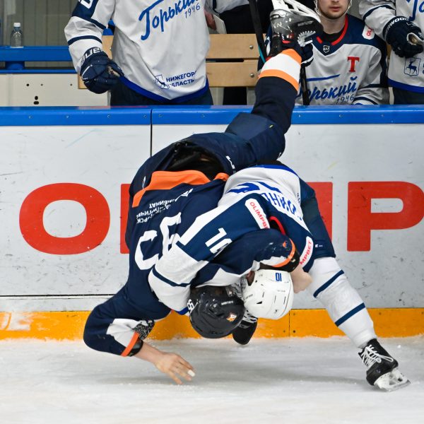 Фарм-клуб «Торпедо» проиграл на старте 1/8 финала Всероссийской хоккейной лиги