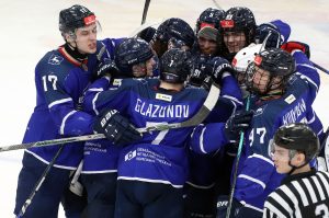 «Чайка» сыграет в плей-офф МХЛ с казанским «Ирбисом»