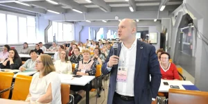 Фонд Олега Дерипаска организовал «Весеннюю школу учителей физики и математики»