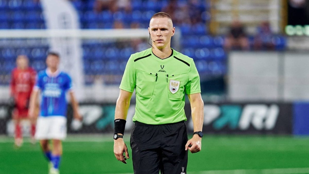 Матч ФК «Пари НН» рассудит 30-летний рефери из Ярославля