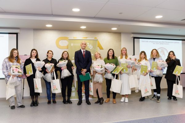 Более 250 будущих родителей приняли участие в мероприятиях ко Дню беременных