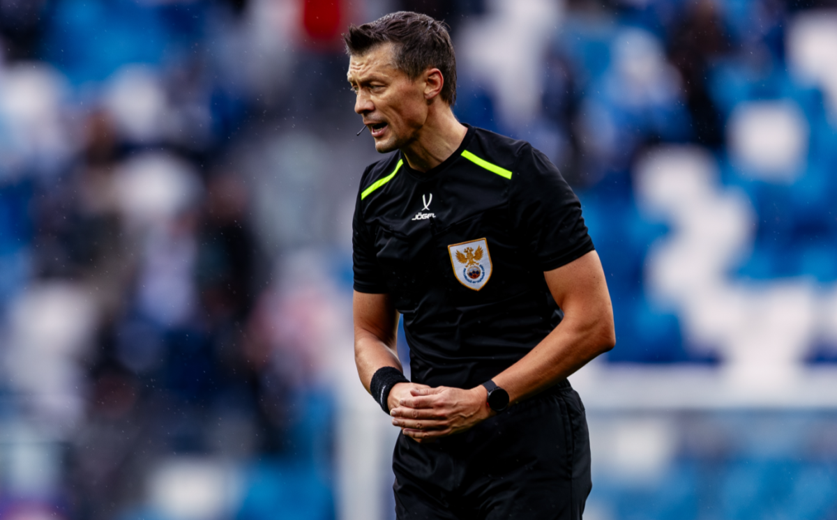 Матч «Балтика» — ФК «Пари НН» обслужит петербуржец Василий Казарцев