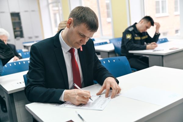 Всероссийская акция «Сдаем вместе. День сдачи ЕГЭ родителями» пройдет 23 апреля