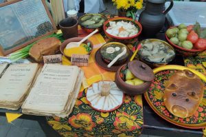 «Еда как искусство»: фестиваль «Арзамасский трактирщикъ» посвятили 250-летию художника Александра Ступина