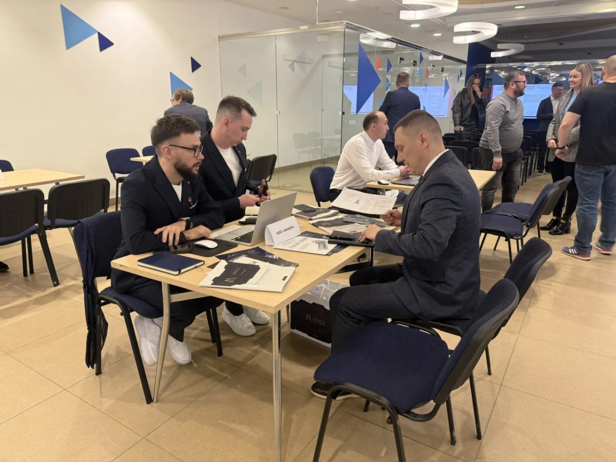 12 нижегородских предприятий участвуют в бизнес-миссии в Омской области