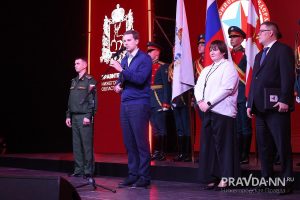 Александр Воложанин