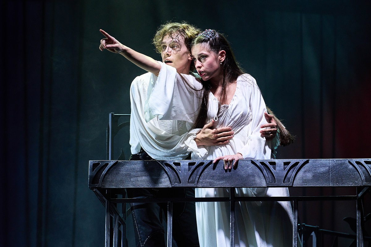 из архива Екатеринбургского ТЮЗа