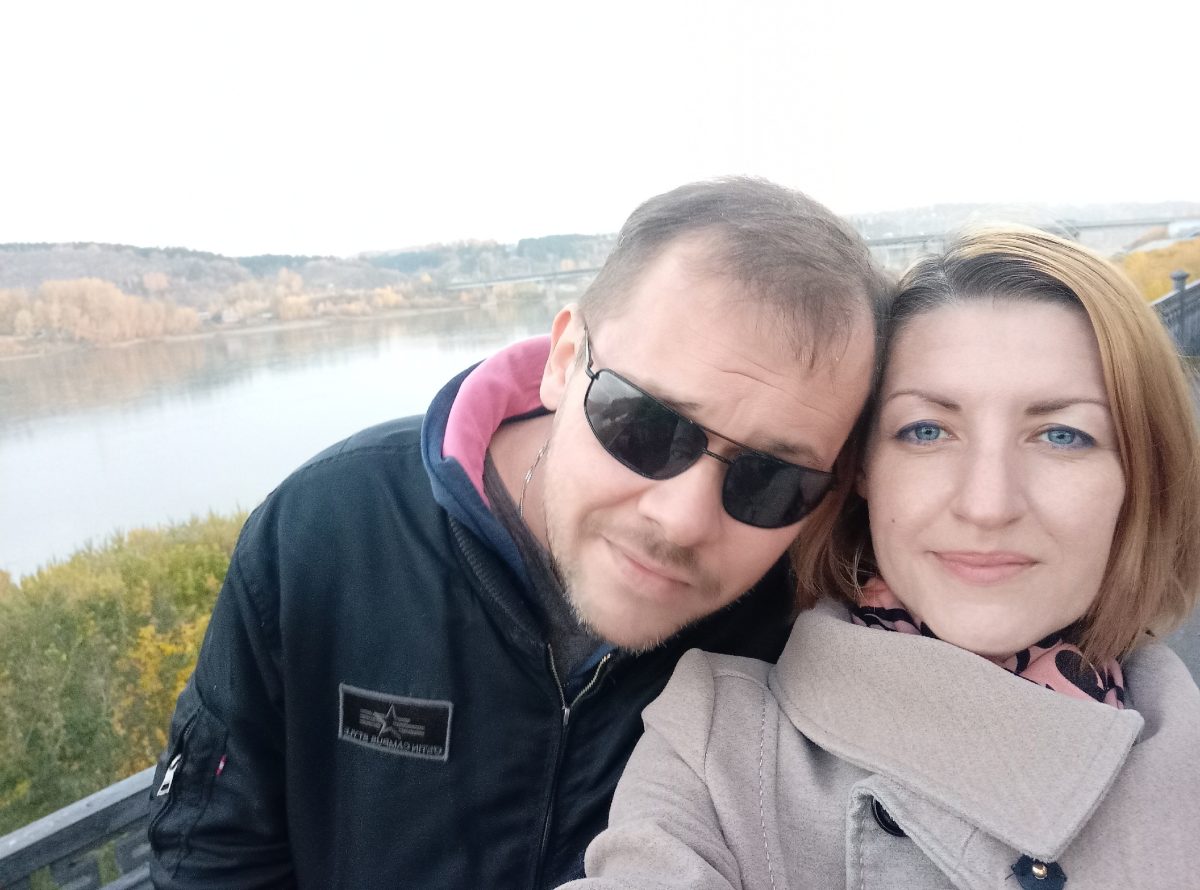 Через музыку Павел выражает любовь к своей супруге