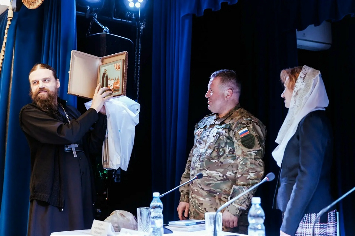 Участники проекта «Верой едины» посетили Городецкий Феодоровский монастырь