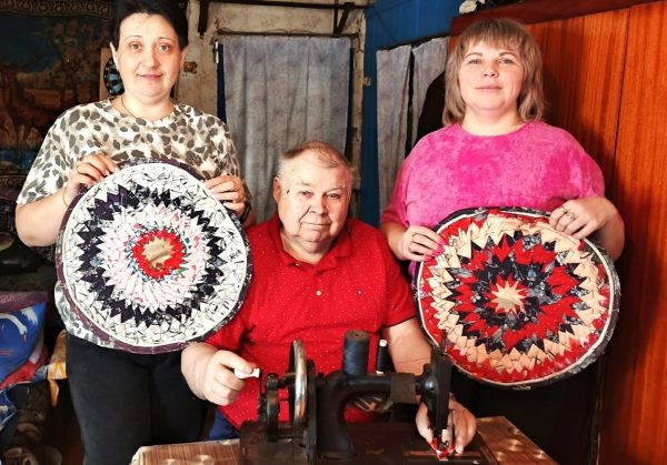 Жители Нижегородской области поделились секретами лоскутного шитья
