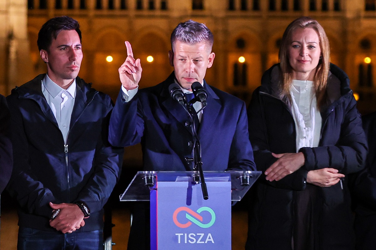 На парламентских выборах в Венгрии победила оппозиция